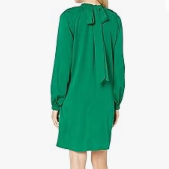 Milly Emerson Dress Kelly Green Long Sleeve Silk Blend Size 6 Q2 - Picture 2 of 11